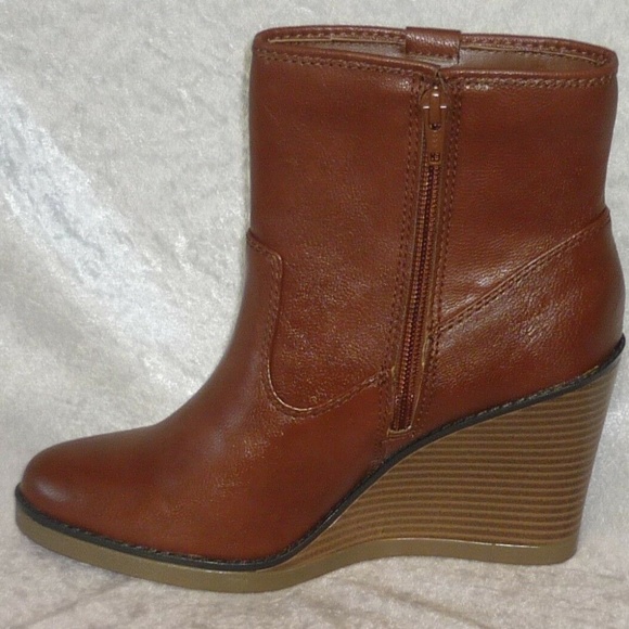 Womens Boots Liz Claiborne Wedge Ankle 6.5, 10 NEW - Picture 3 of 8
